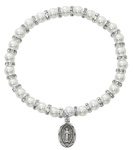 5 1/2in Pearl Miraculous Medal Sterling Silver Baby Stretch Bracelet